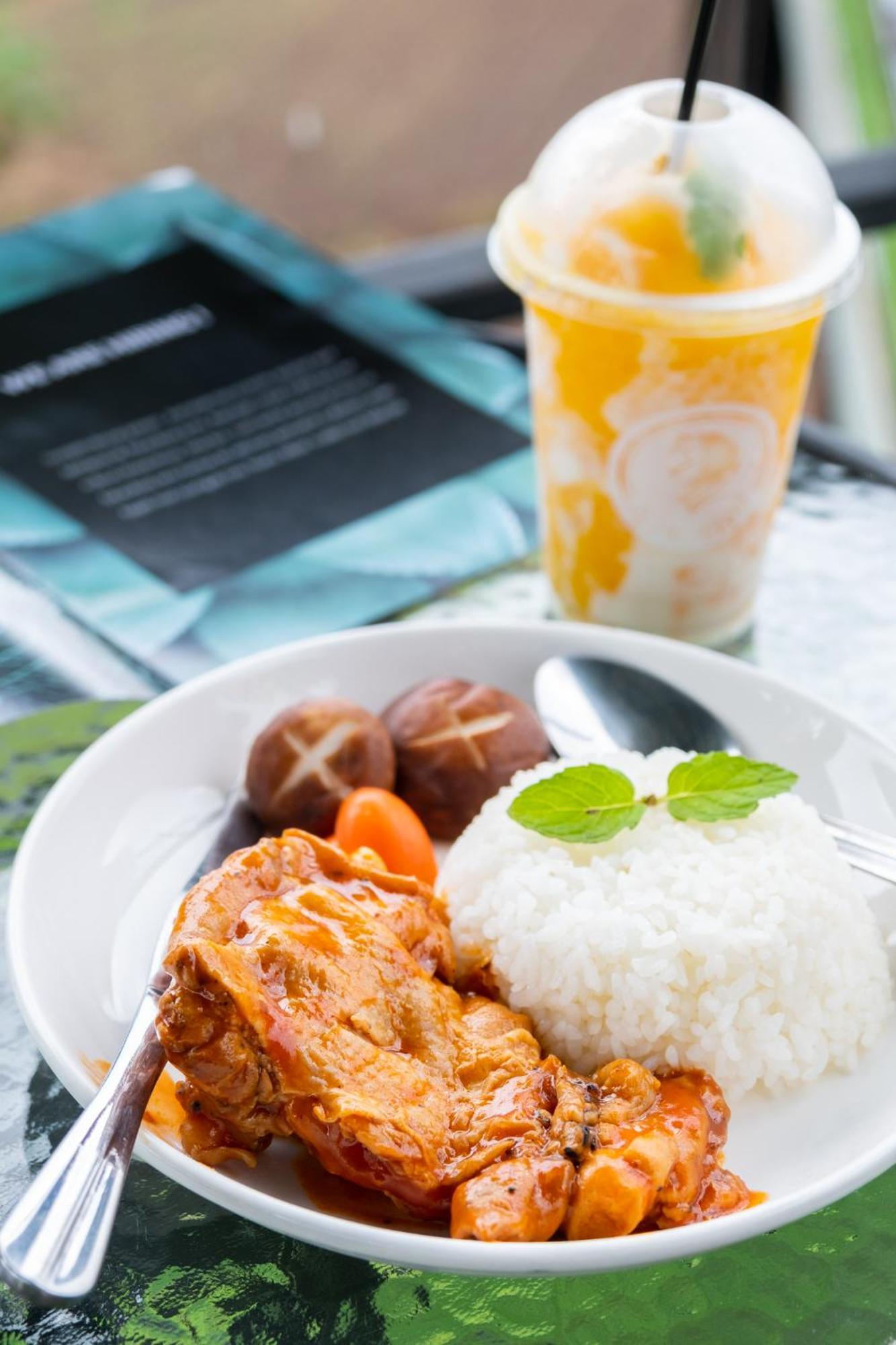 Mon Jam ภูวินคาเฟ่ โฮมสเตย์ Phuwin Cafe Homestay מראה חיצוני תמונה
